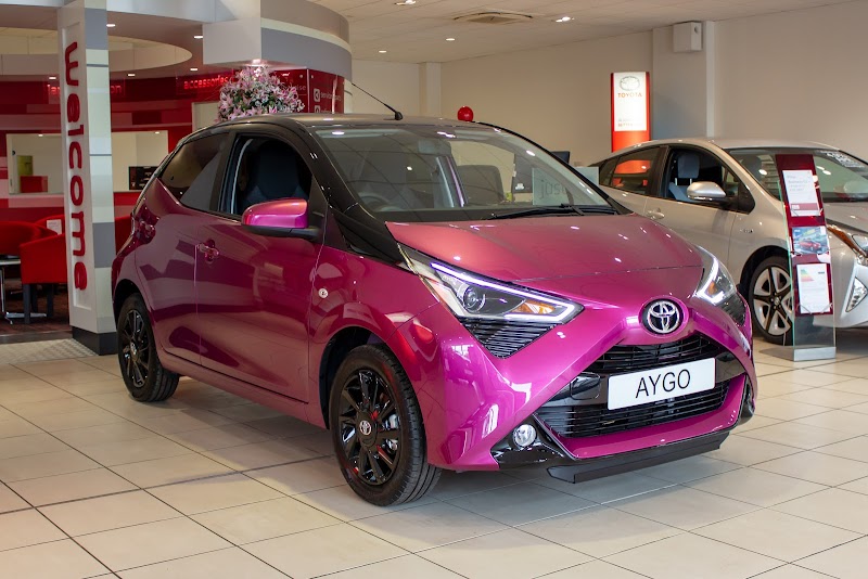 W R Davies Toyota Shrewsbury photo 2