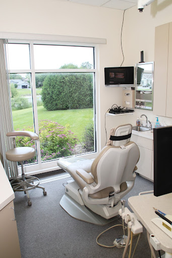 Mertensotto, Chris DDS Gallery - United States