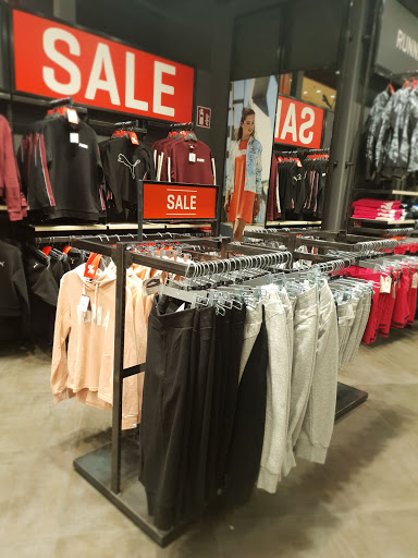 PUMA Outlet Salzburg Gallery - Germany