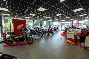 Photo n°1 de Honda Motos Nancy - T-2R Team Red à Nancy (Magasin de motos)