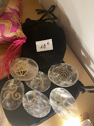 Photo n°9 de la voix des anges à Créon (Magasin d'articles spirituels)