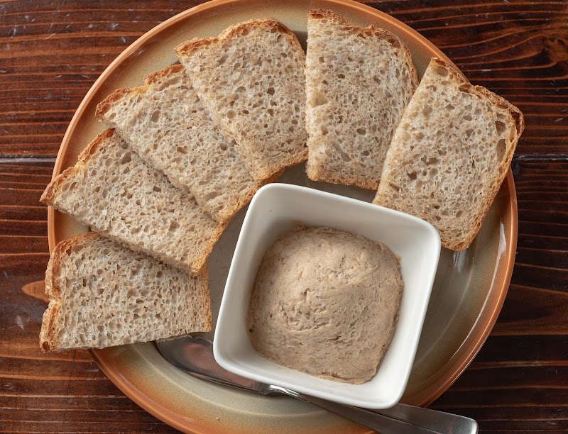 ゆんたくバル ペコラ