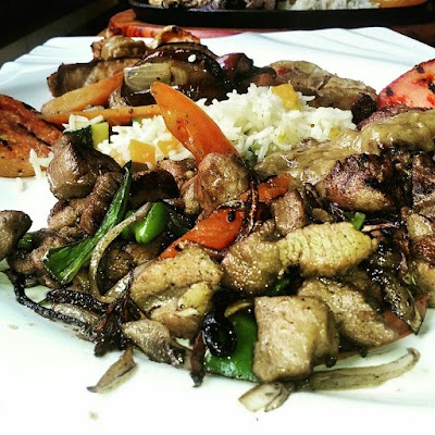 Makush Art Gallery & Italian Restaurant