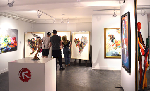 Iris Art Gallery - Visual