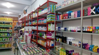 Photos of Gloria Mart