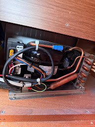 Photo n°2 de Idf Froid Climatisation - Frigoriste à Cuers (Fournisseur de refroidisseur d'eau)