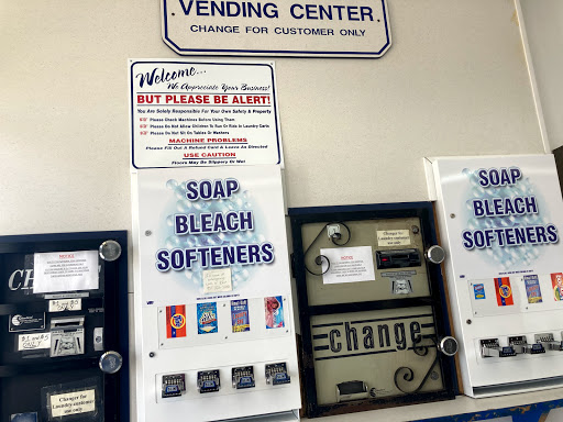 Highland Center Laundry - Thumbnail