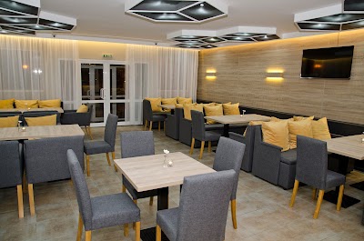 Photos of Life, Bar & Kitchen