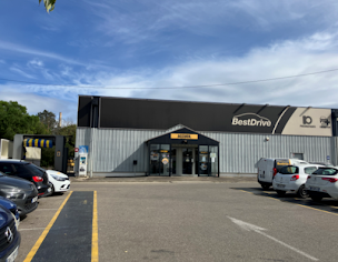 Photo n°4 de BestDrive à Gardanne (Magasin de pneus)