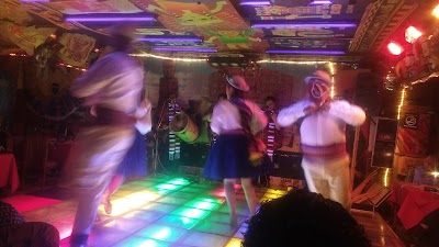 Photos of Pe&ntilde;a Huari