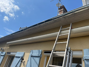 Photo n°9 de Hart Couverture: Réparation, Rénovation de Toiture | Nettoyage, Démoussage de Toiture | Chartres | 28 Eure-et-Loire à Maintenon (Couvreur)