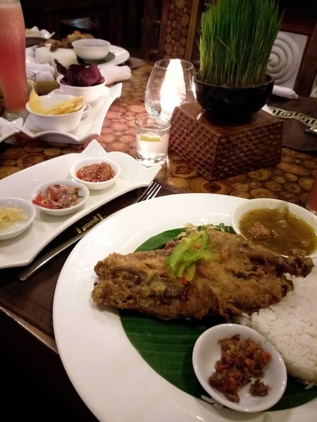 Bebek Teba Sari Restaurant