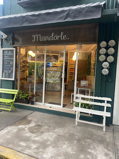 Mandorle Macarons