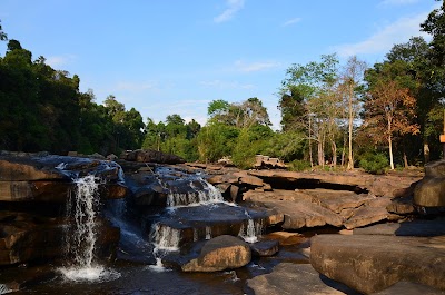 Photos of Tad Koy Loy Far Waterfall
