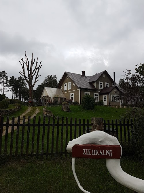 Viesu nams "Ziedkalni"