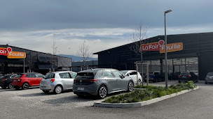 Photo n°1 de La Foir'Fouille à Échirolles (Magasin d'articles pour animaux)