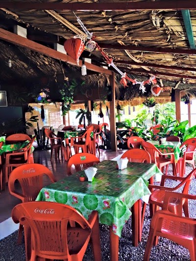 Photos of La Tilapia Palapa Familiar