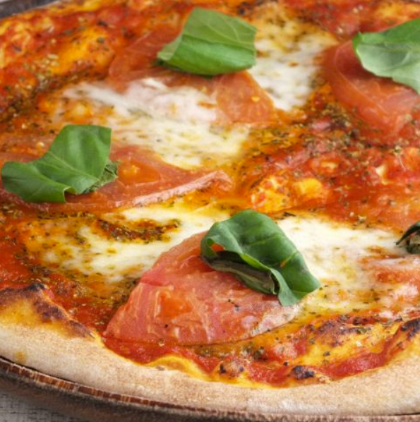 パスタ&ピッツァ ワインバー ヨロ WINE BAR YOLO