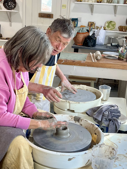 Walled Garden Pottery pottery studio in High Wycombe offering wheel throwing and hand building classes