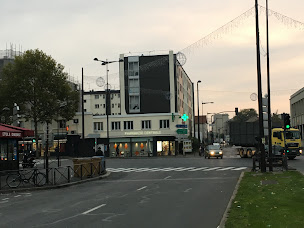 Photo n°7 de Pharmacie Centrale Olivier Léonetti à Le Bourget (Pharmacie)