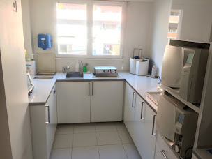 Photo n°5 de Dr Franck DIMEGLIO à Cagnes-sur-Mer (Dentiste)