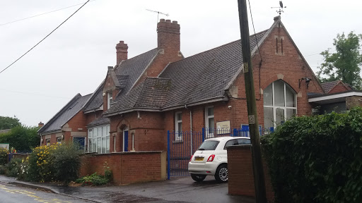 Wolverton Primary School - Visual
