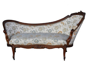 Photo n°29 de Marseille Antiquités - SARL Gulessian frères - Le village des Antiquaires de FIFI à Marseille (Décorateur d'intérieur)