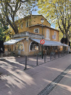 Agl Menuiserie à Garéoult