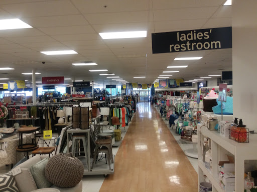 Hamden Mart - Visual