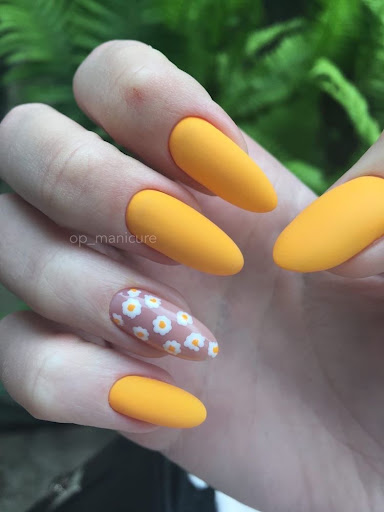 Nails in Moda - Visual