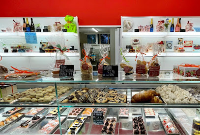 Dolcelovo pasticceria e gelateria artigianale Tradate