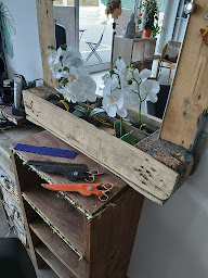 Photo n°13 de Ciseaux zen by Stefany à Toulon (Salon de coiffure)