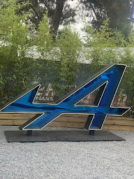 Photo n°13 de Renault - Nord Anjou Automobiles à Segré-en-Anjou Bleu (Concessionnaire de véhicules à moteur)