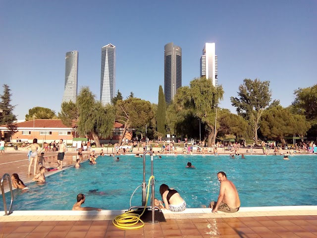 Polideportivo Vicente Del Bosque