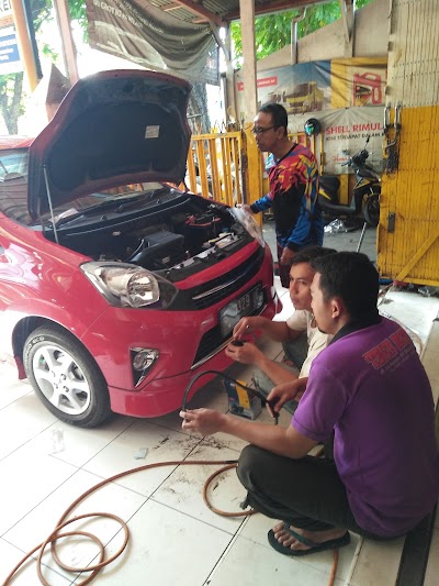 Photos of Teguh Motor 2
