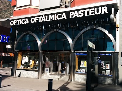 Photos of &Ograve;ptica Oft&agrave;lmica Pasteur