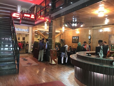 Photos of Hadish Hotel