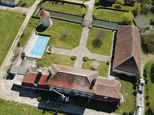 Photo n°14 de Callevaert Couverture 92 : Couvreur Hauts de Seine 92 Callevaert à Rueil-Malmaison (Façadier)