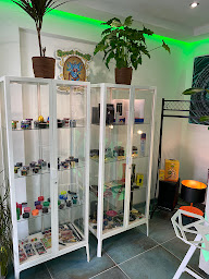 Photo n°30 de CBD Arles - La Maison de la Graine à Arles (Magasin bio)