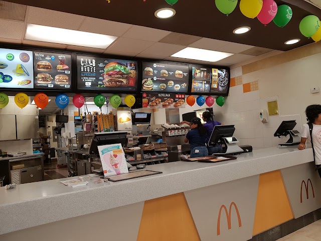 Galerías Valle Oriente