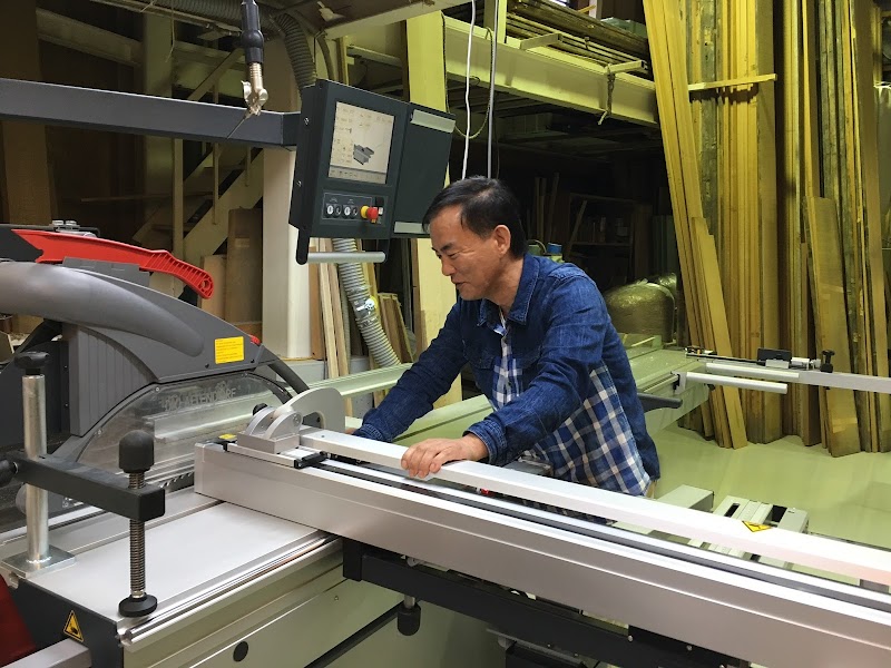 辻ウッドテクニカル・無垢家具