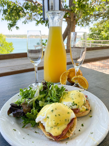 Dead Fish Grill by null