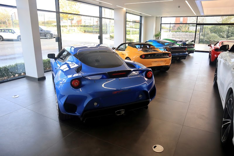 Lotus Bristol photo 2