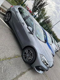 Photo n°17 de Carrefour Location à Croissy-sur-Seine (Agence de location de fourgonnettes)