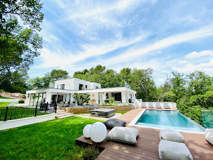 Photo n°4 de Agence Immobilière Camille Claire Aix en Provence Cezanne à Aix-en-Provence (Agence immobilière)