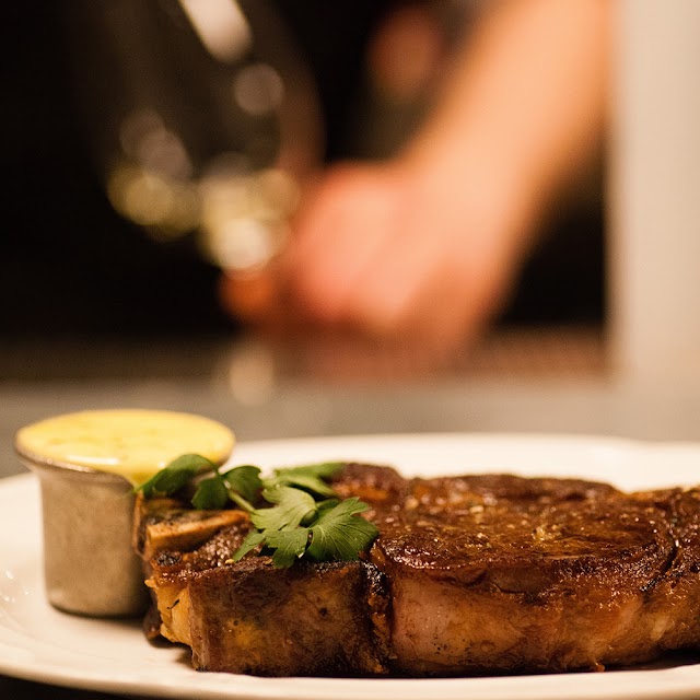 Bavette's Steakhouse