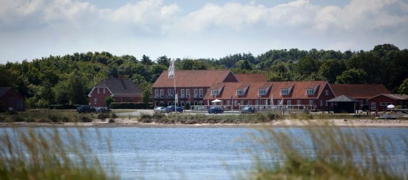 HOTEL Tambohus Inn - By Limfjorden in Jutland by null