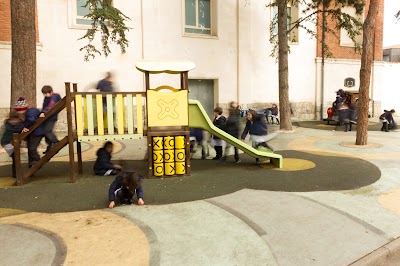 Photos of Colegio Jes&uacute;s Mar&iacute;a Burgos