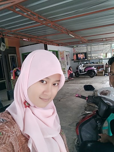 Photos of TOKO YAYAT GODEG