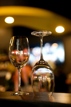 Bon Bon Tap chicken and beer by null